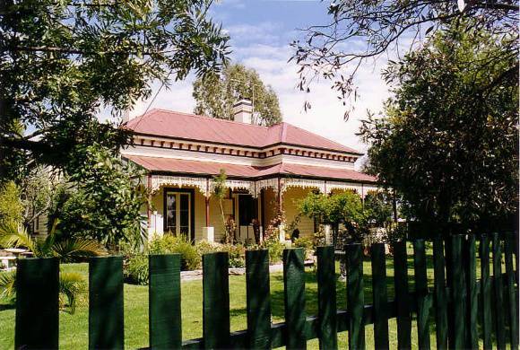 SL 249 - House, 52-54 Napier Street, STAWELL