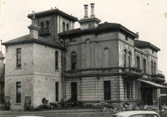 B1069 Charnwood St Kilda