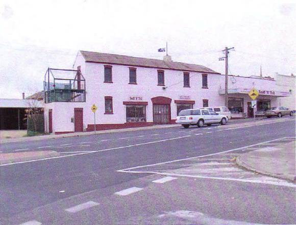 SL 290 - Former Stawell Coach Factory building (now 'Sniff N Tell'), Scotland Place, STAWELL