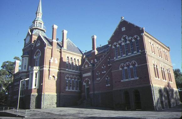 1 camp hill school 1976 bendigo front elevation jul1984