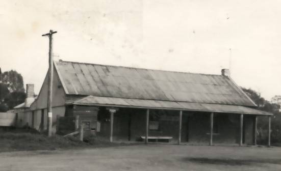 B2234 Bolangum Inn 
