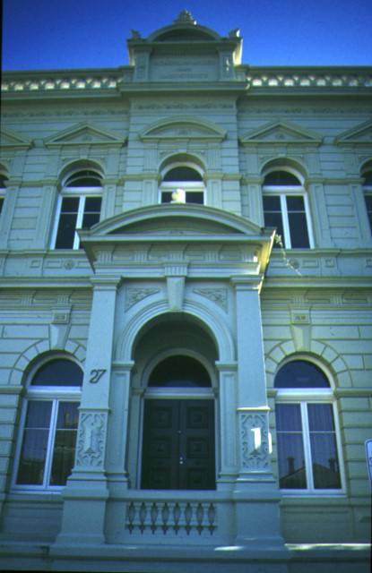 1 former school of mines lyttleton street castlemaine entrance