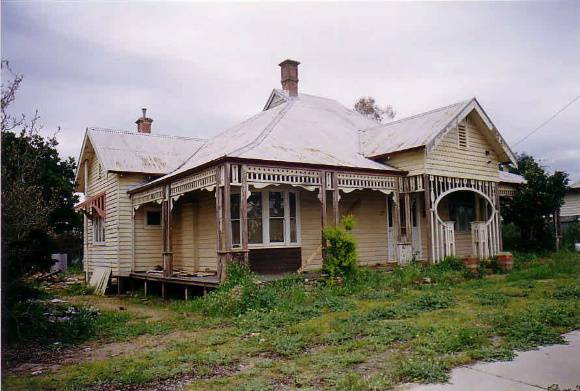 SL 412 - House, 20 Walker Street, STAWELL