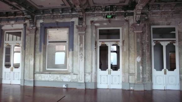 H0706 George Hotel St Kilda Detail of ballroom  2009