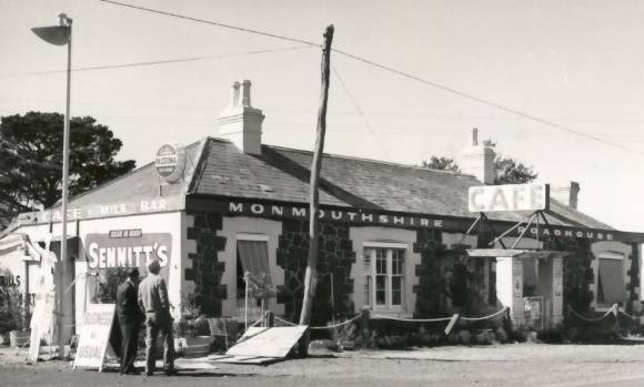 B1260 Monmouthshire Hotel Calder Hwy Diggers Rest