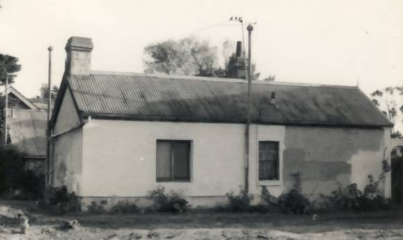 B1647  House Cnr Leslie Grove & Were St Brighton