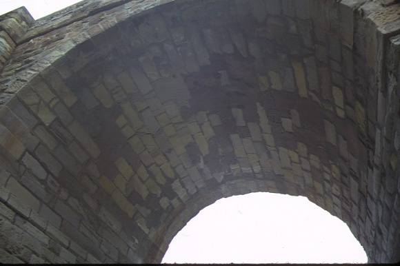 bridge over djerriwarrh creek bacchus marsh arch detail sep1984