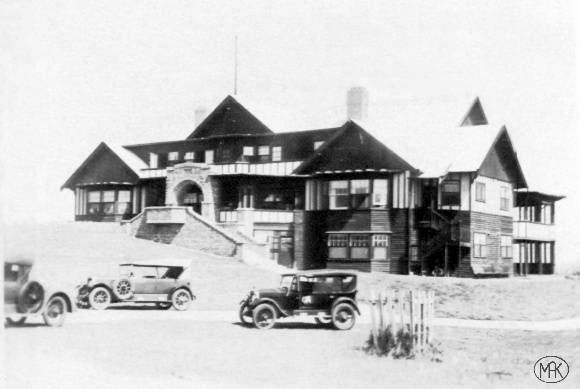 B7368 Barwon Heads Golf Clubhouse 