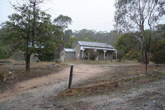 PROV H2127 Granite Cottage