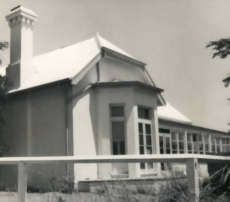 B1247 Osborne House Mount Martha