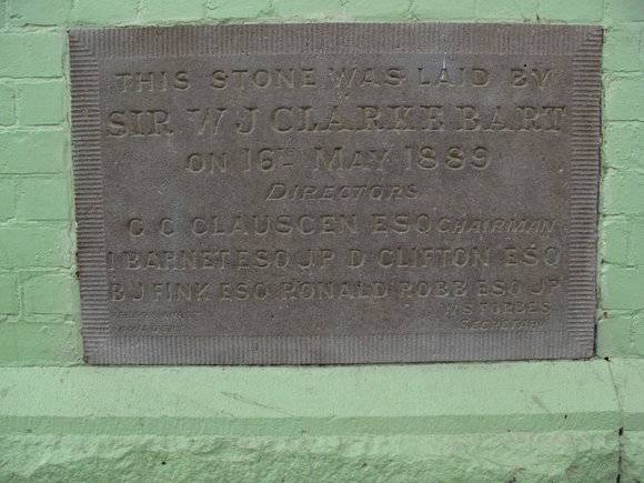 Northcote Tramways Building Thornbury May 2009 mz Foundation Stone