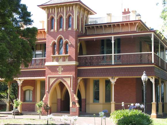 ST. JAMES CHURCH AND PRESBYTERY SOHE 2008