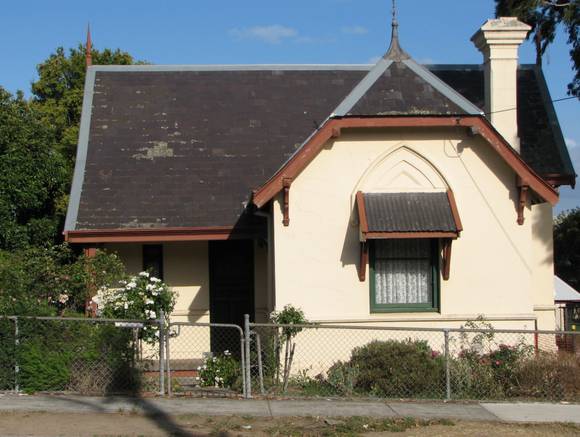 FORMER HEAD TEACHER'S RESIDENCE SOHE 2008