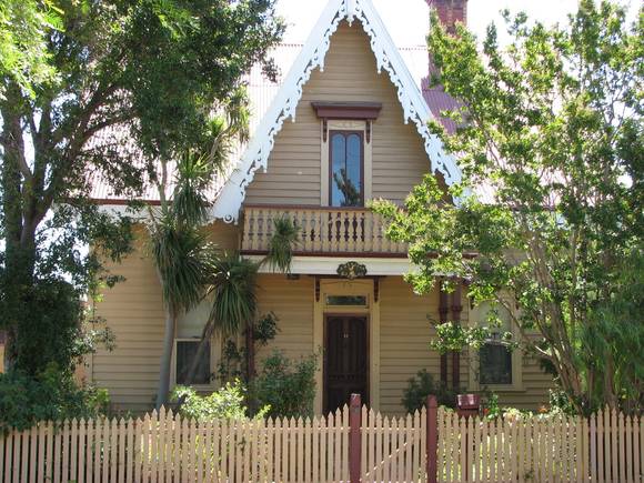 THE AMERICAN COTTAGE SOHE 2008