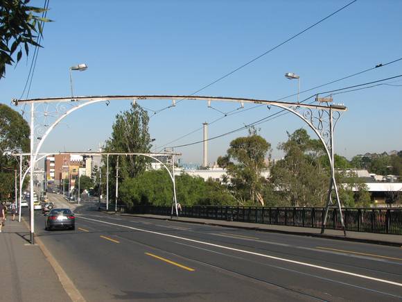 VICTORIA BRIDGE SOHE 2008