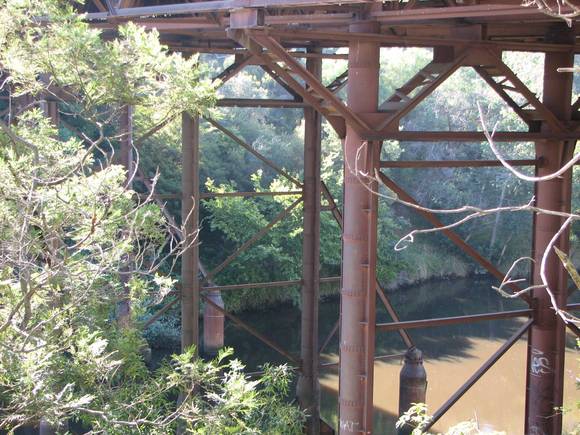 VICTORIA BRIDGE SOHE 2008