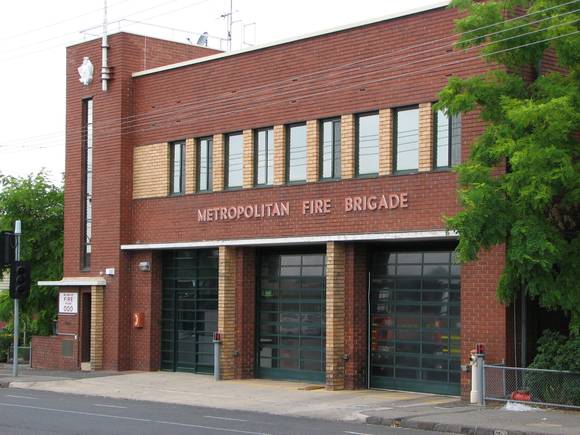 BRUNSWICK FIRE STATION AND FLATS SOHE 2008