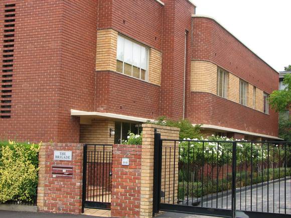 BRUNSWICK FIRE STATION AND FLATS SOHE 2008