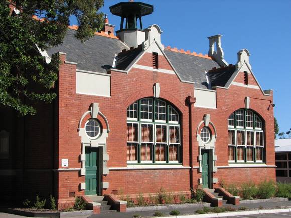 PRIMARY SCHOOL NO. 734 SOHE 2008