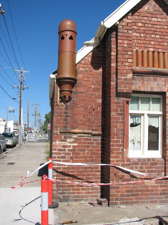FORMER FERRY TERRA COTTA AND ENAMELLED BRICKWORKS OFFICE SOHE 2008
