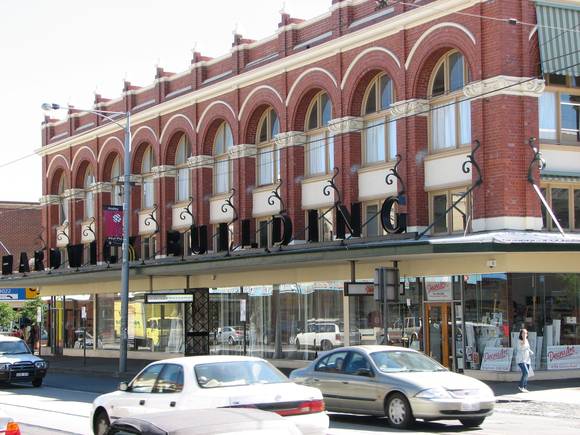 HOOPERS STORE SOHE 2008