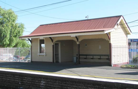 CLAYTON RAILWAY STATION SOHE 2008
