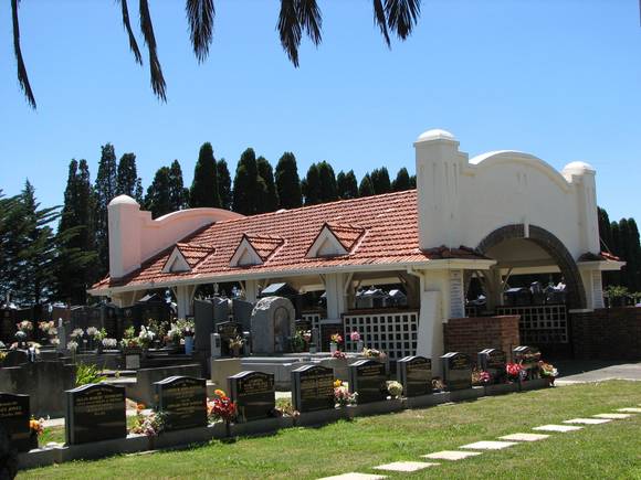BOX HILL CEMETERY COLUMBARIUM AND MYER MEMORIAL SOHE 2008