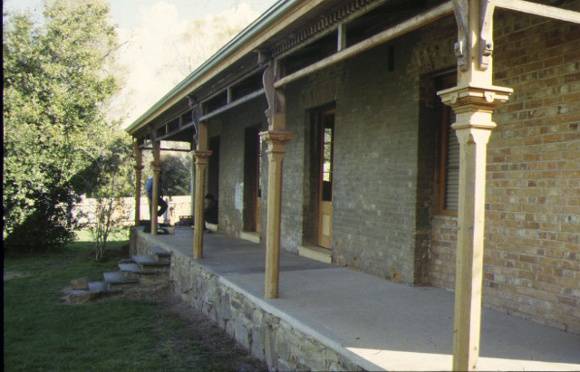 former castlemaine court house goldsmith crescent castlemaine verandah