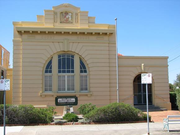 CHELSEA COURT HOUSE SOHE 2008