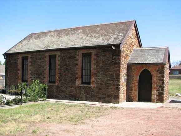 FORMER ST JOHN'S THE LESS ANGLICAN CHURCH AND SCHOOLROOM SOHE 2008