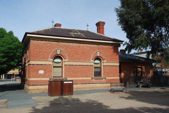 FORMER CUSTOMS HOUSE SOHE 2008