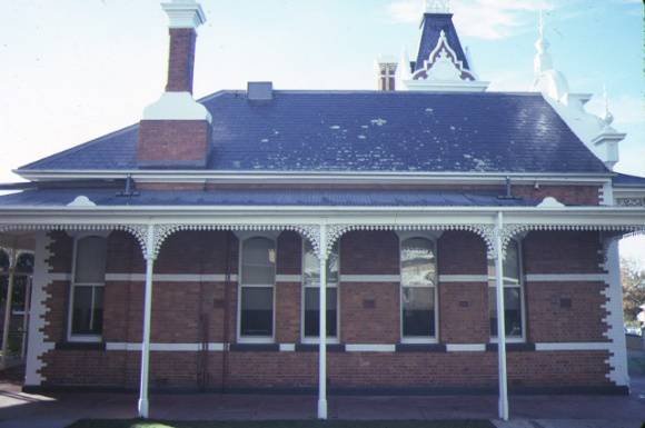 pyrenees house ararat from west jun1984