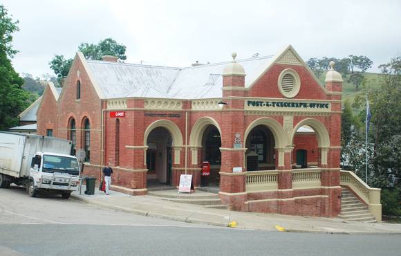 FORMER OMEO POST OFFICE SOHE 2008
