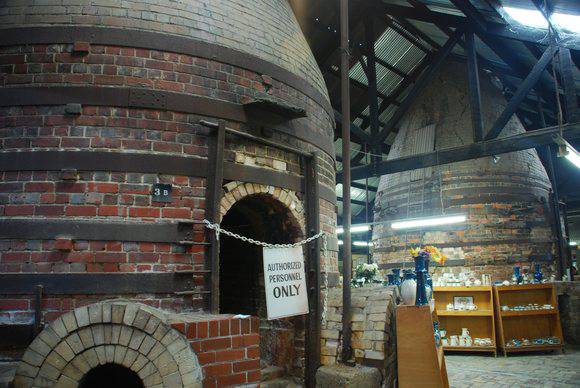 BENDIGO POTTERY SOHE 2008