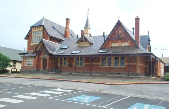 PRIMARY SCHOOL NO. 2120 SOHE 2008