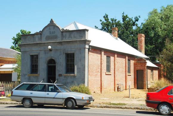 CHEWTON TOWN HALL SOHE 2008