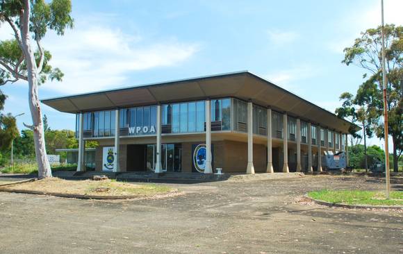 FORMER BP REFINERY ADMINISTRATION BUILDING SOHE 2008