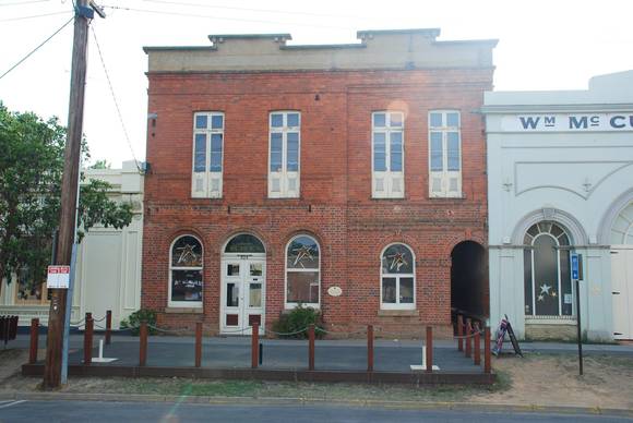 FORMER PERMEWAN WRIGHT OFFICES SOHE 2008