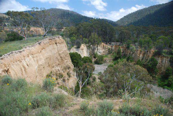 ORIENTAL CLAIMS HYDRAULIC SLUICING SITE SOHE 2008