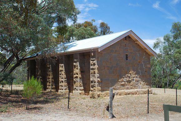 HEATHCOTE POWDER MAGAZINE SOHE 2008