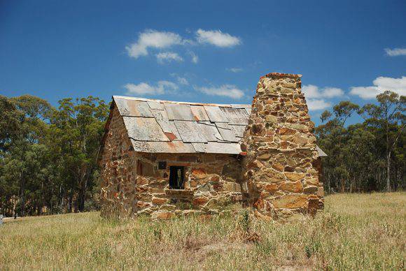 STONE COTTAGES SOHE 2008