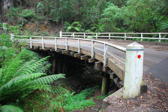 MYRTLE CREEK BRIDGE SOHE 2008