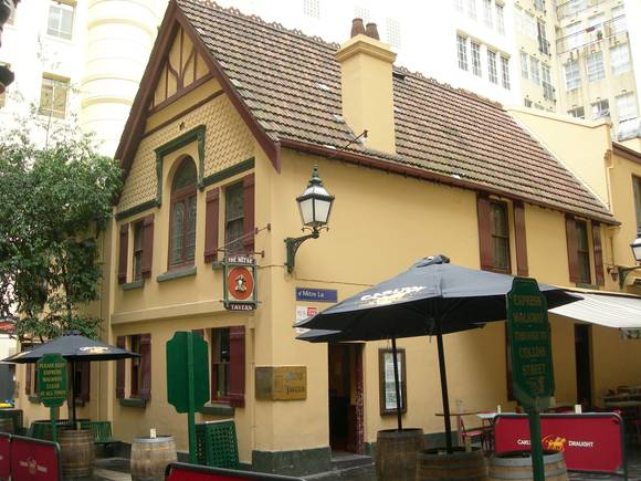 MITRE TAVERN SOHE 2008