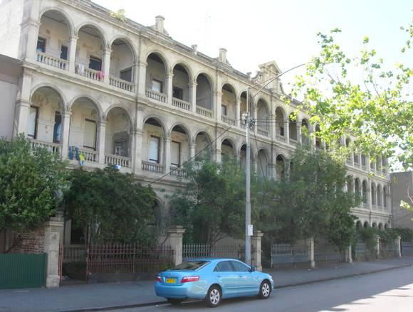 DRUMMOND TERRACE SOHE 2008