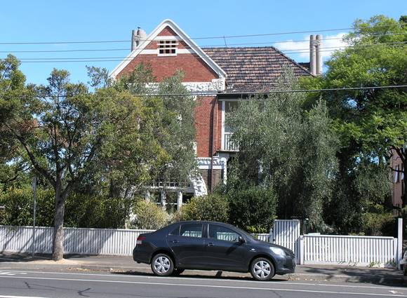 FORMER PRIORY LADIES SCHOOL SOHE 2008
