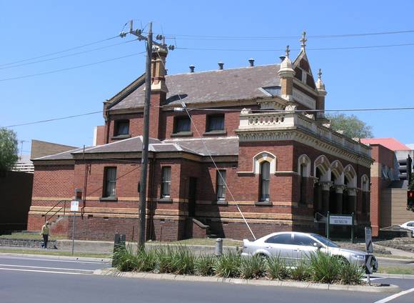 FORMER MOONEE PONDS COURT HOUSE SOHE 2008