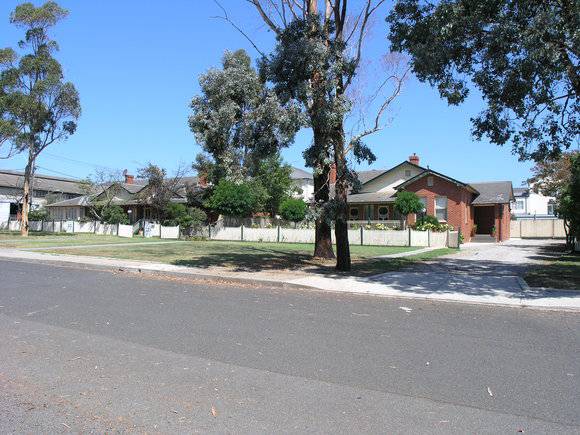 FORMER ROYAL AUSTRALIAN FIELD ARTILLERY BARRACKS SOHE 2008