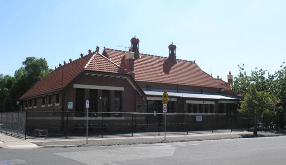 INFANT BUILDING, MOONEE PONDS WEST PRIMARY SCHOOL SOHE 2008