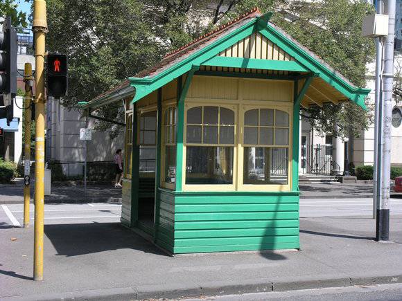 TRAM SHELTER SOHE 2008
