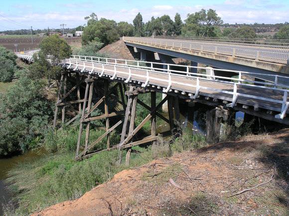 TRESTLE BRIDGE SOHE 2008